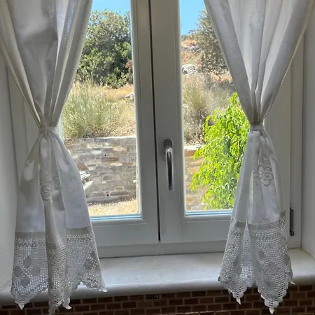 Yero Grivas Relaxing House-amazing Sea View Holiday home *